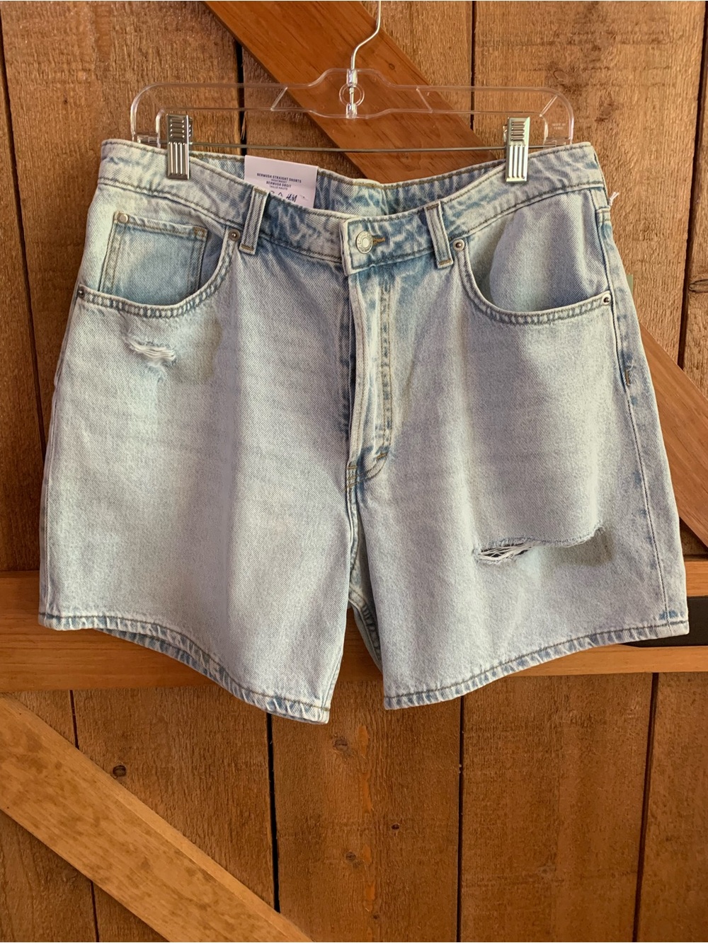 NWT H&M Light Blue Distressed Denim Shorts Size 12